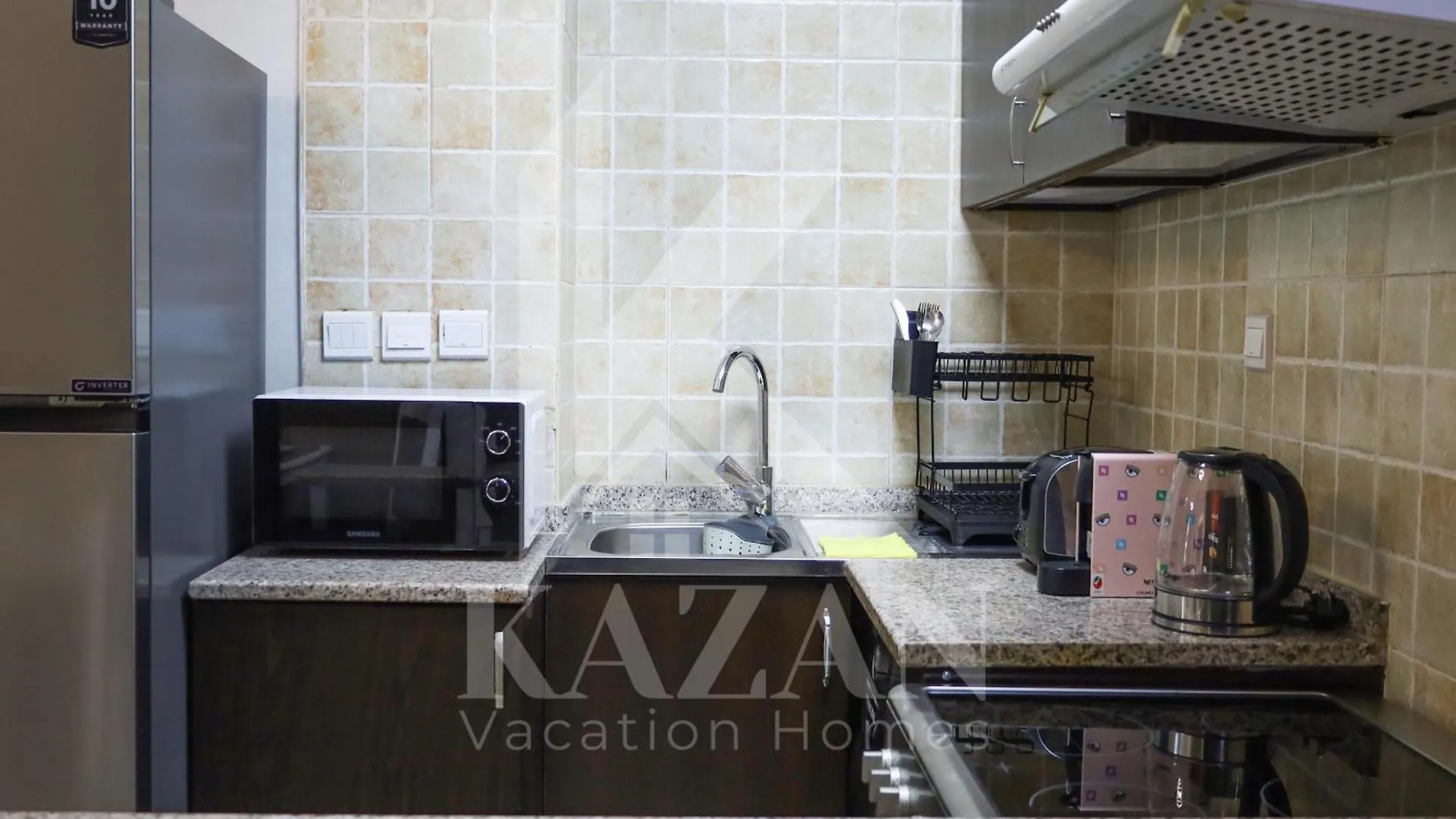 Kazan Homes - Exquisite Studio - 5 Mins Walk To Jbr Beach - Dubai Marina Apartment