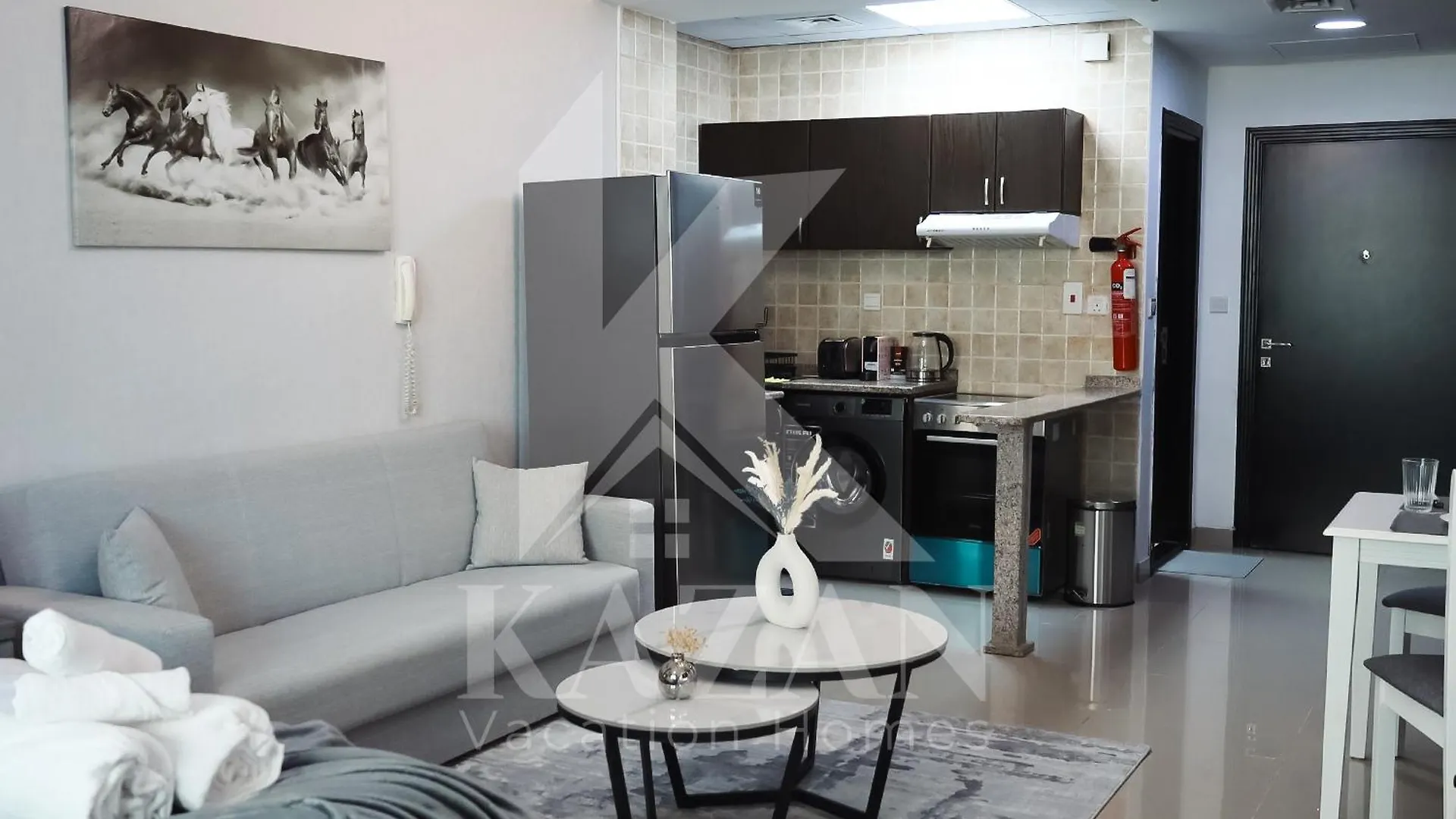 Kazan Homes - Exquisite Studio - 5 Mins Walk To Jbr Beach - Dubai Marina Apartment